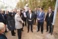 بازدید استاندار قزوین از واحدهای گلخانه‌ای، دامپروری و صنعتی استان