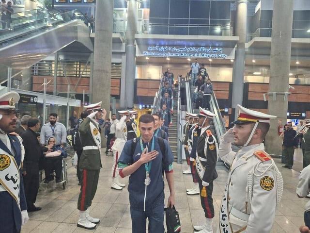 بازگشت سه گروه ورزشی از بازی‌های کشورهای اسلامی به ایران