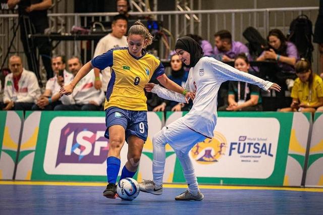 فوتسال  قهرمانی دانش‌آموزان جهان/ شکست دختران ایران مقابل برزیل