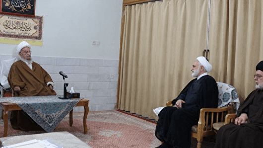 انتقاد آیت‌الله مکارم شیرازی از اطاله دادرسی و عملکرد برخی وکلا در روند پرونده‌های قضایی