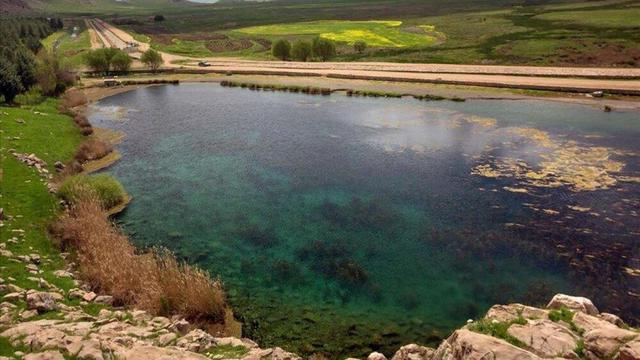 انسداد ۱۲۳ حلقه چاه‌غیرمجاز اطراف تالاب «هشیلان» در یک روز