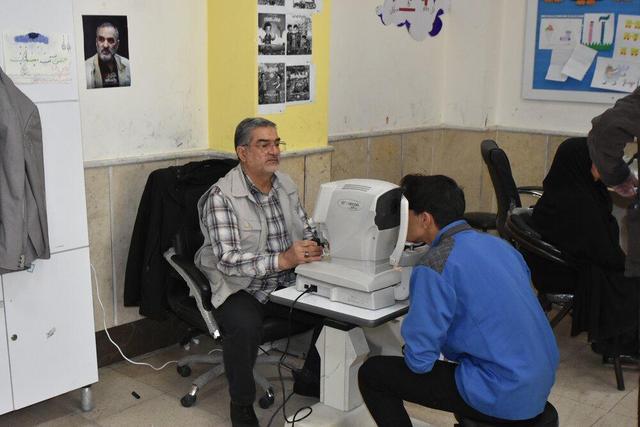 ارائه خدمت درمانی رایگان به ۱۲۰۰ مددجوی تحت حمایت کمیته‌امداد بیرجند 