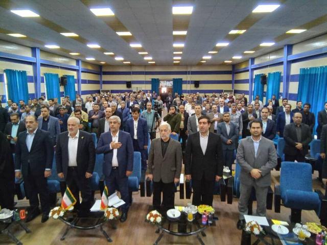 پیگیری طرح‌های آبی در جیرفت و عنبرآباد با حضور وزیر نیرو 