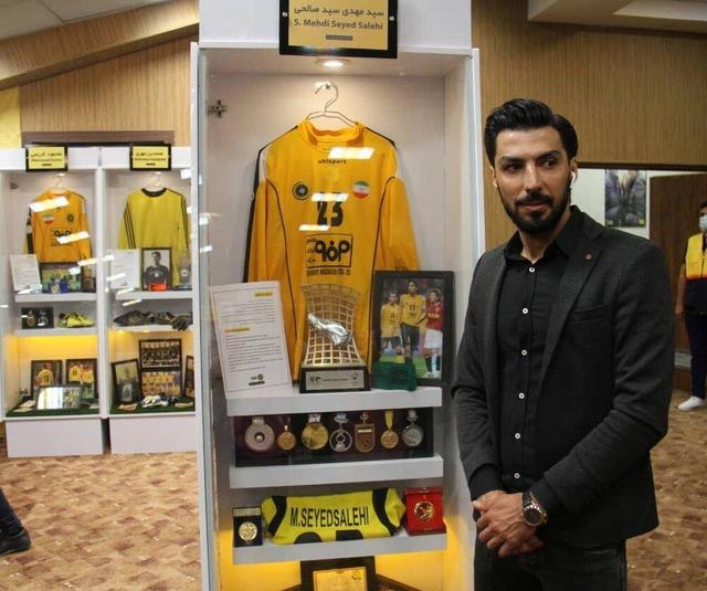 پیشکسوت باشگاه سپاهان: سپاهان برایم تابلوی افتخار است/ تلخ‌ترین خاطره‌ام جدایی از تیمی بود که عاشقش بودم