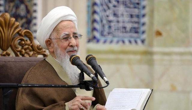 درخواست آیت‌الله جوادی آملی از عموم مردم برای خواندن نماز باران