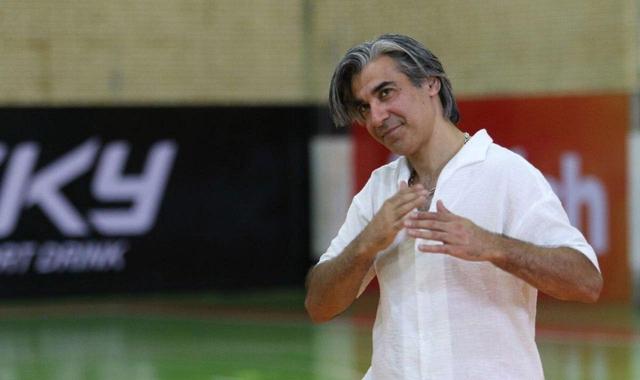 حرکت خاص وحید شمسایی در عربستان؛ یادآوری عید غدیر + ویدئو | خواستم بگویم فقط حیدر امیرالمومنین است