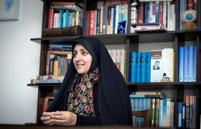 ظرفیت دیپلماسی در خدمت توانمندسازی زنان ایرانی قرار گیرد