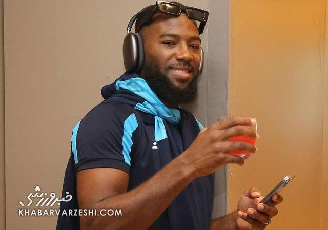 بازیکن استقلال روی پوستر جام جهانی +عکس