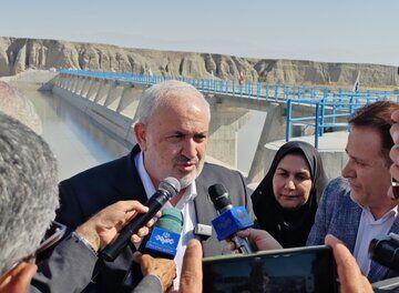 بند انحرافی نجف‌آباد جیرفت با حضور وزیر نیرو افتتاح شد