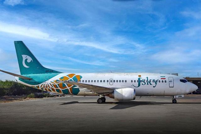 جی اسکای با دو نام «عالی‌قاپو» و «نقش جهان» به آسمان می‌رود