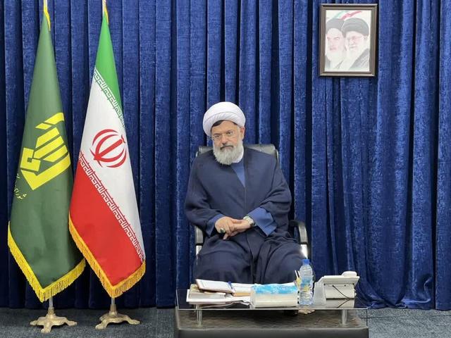 امام جمعه دشتی: تشییع شهدا فرصتی برای وحدت است