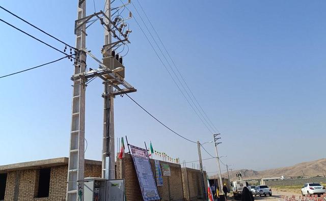 پایان نوسازی روشنایی در ۸ روستای خوسف؛ صرفه‌جویی ۵۰ درصدی برق