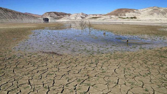 امضای تفاهم نامه آبرسانی به ۹۰۰ روستای دارای تنش در آذربایجان غربی