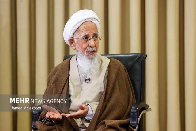 آیت‌الله جوادی: حکم عادلانه قاضی، منشأ نزول ده‌ها برکت در جامعه است