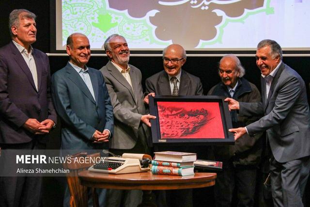 افتتاح کتابخانه «میرمجلسی» با ۳۰ هزار جلد کتاب اهدایی