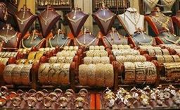 پیش‌ بینی قیمت طلا آبان ۱۴۰۴ /طلا بخریم یا بفروشیم؟