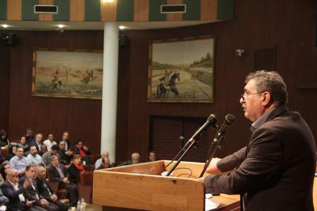 برای عبدالحسین زرینکوب، ایران یاد مدام بود