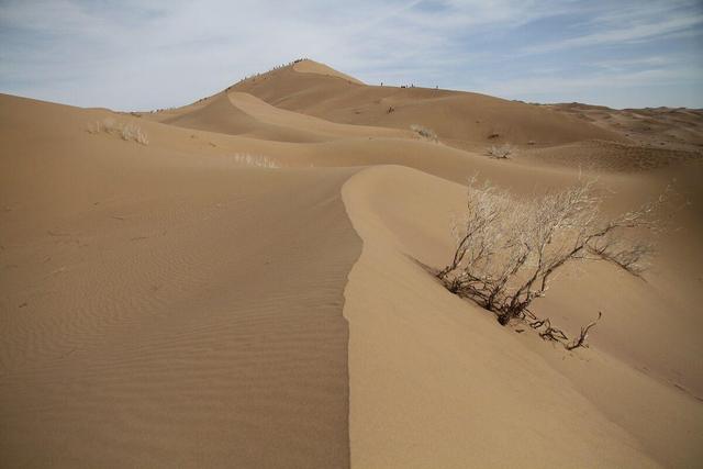 فیلم| روایتی از ثبت گرم‌ترین نقطه کره زمین در بیابان لوت خراسان جنوبی