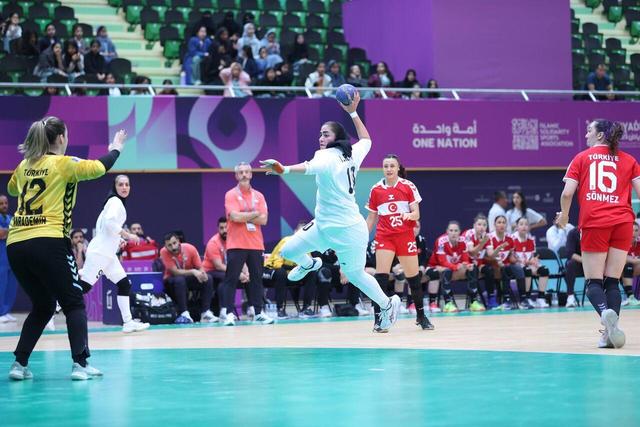 بازی‌های کشورهای اسلامی؛ شکست تیم ملی هندبال بانوان برابر ترکیه