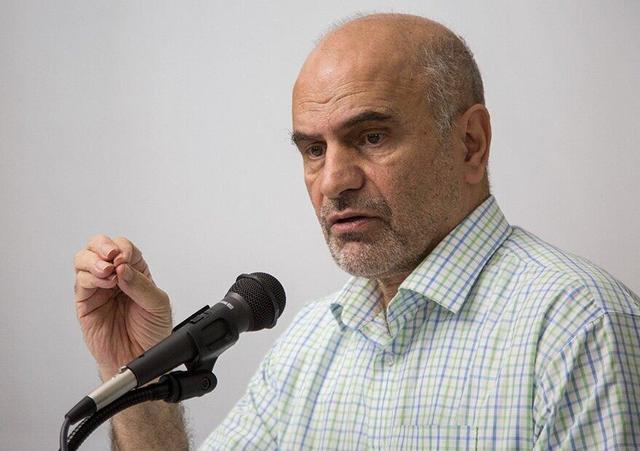 درباره قانون هفتم، رفتار پزشکیان مثل احمدی‌نژاد است +ویدیو