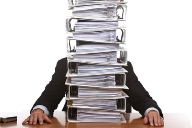 کاغذبازی‌های فرساینده؛ مانع بزرگ کارآمدی ادارات و مشارکت جوانان