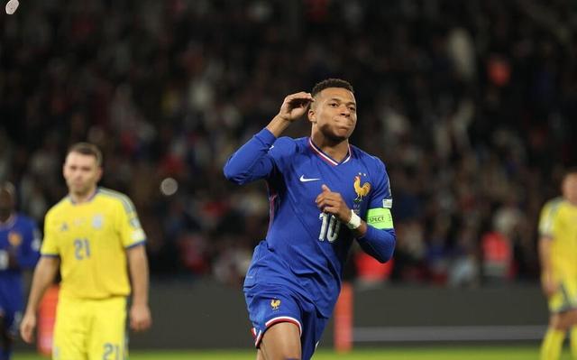 امباپه پس از صعود فرانسه: راه طولانی تا رکوردهای رونالدو و مسی دارم