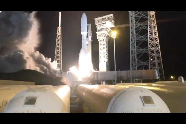 موشک «اطلس ۵» یک ماهواره مخابراتی را به مدار زمین فرستاد