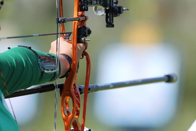 دانشجویان رشته حقوق‌ دانشگاه ازاد خراسان شمالی در میدان تیراندازی با کمان درخشیدند