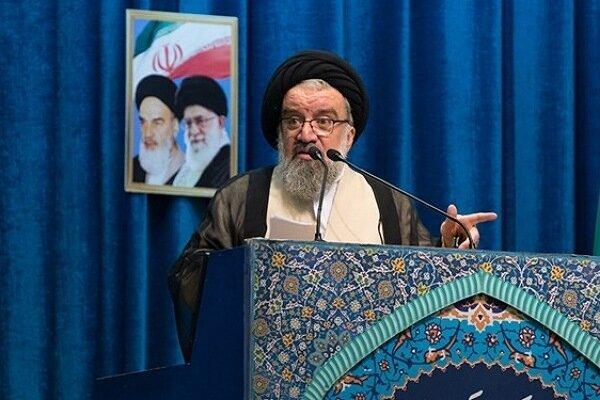 خاتمی: در نماز باران شرکت کنید/ دستگاه دیپلماسی از ترامپ شکایت کند