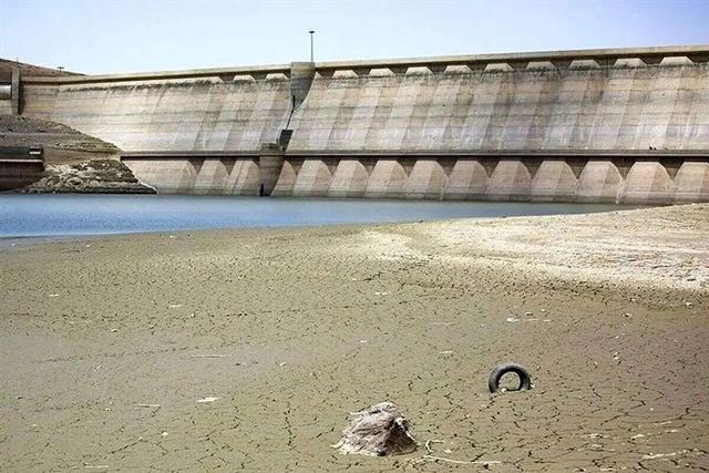 تهران بدون بارش چه خواهد کرد؟