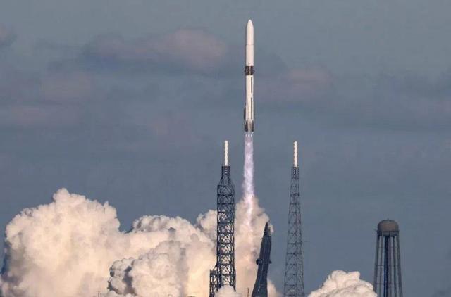 موشک جدید تاریخساز شد / «نیو گلن» چیست؟