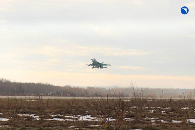 سقوط یک فروند جنگنده سوخو - ۳۰ | هر دو خدمه پرواز جان باختند
