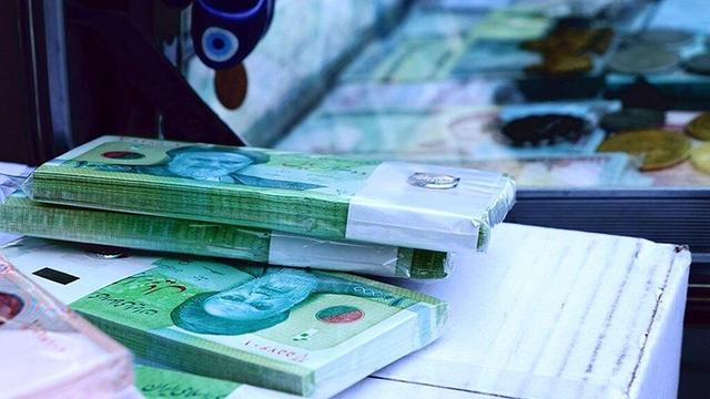 خبر مهم درباره افزایش حقوق‌ها | به دنبال تحقق پرداخت حقوق مبتنی بر عملکرد هستیم