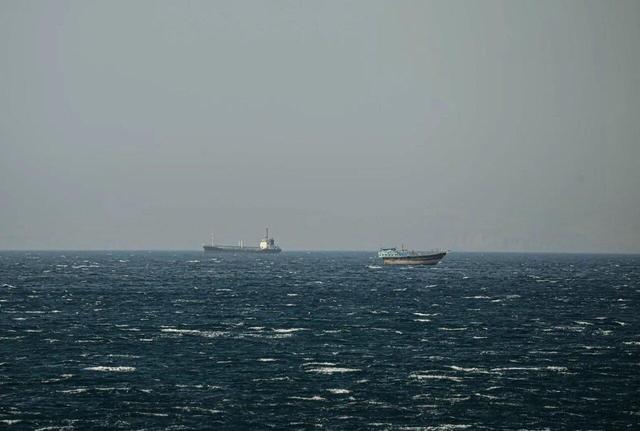 نفتکش مشکوک را ایران توقیف کرده است؟ | اقدام عجیبی که نفتکش های ایران انجام دادند چه بود؟