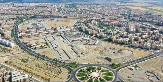 وزارت راه و شهرسازی با پیشنهاد حذف ماده ۵۰ وظیفه قانونی عرضه زمین را از دوش دولت برمی‌دارد