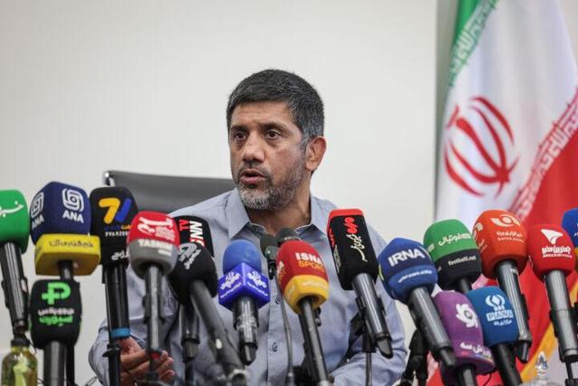 دبیر خطاب به آزادکاران: با مدال طلا به کاروان ایران کمک کنید