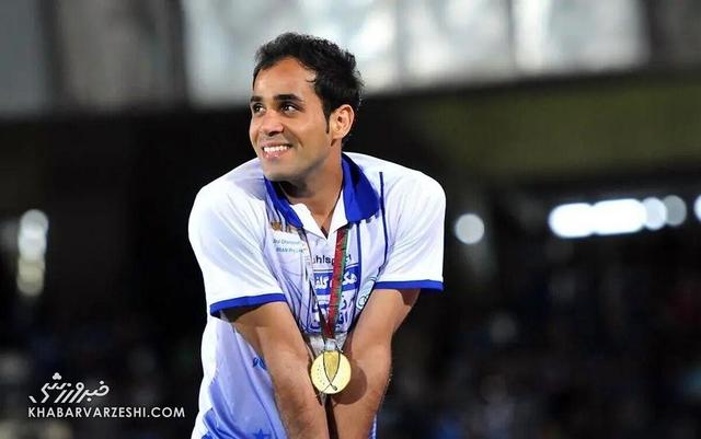 خط پایان ستاره سابق استقلال/ خداحافظی از دنیای فوتبال رسماً اعلام شد +عکس