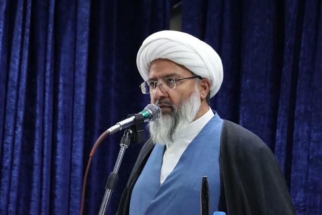 رادمرد:مسئولان بهجای مباحث حاشیهای، رفع چالشهای کشور را پیگیری کنند