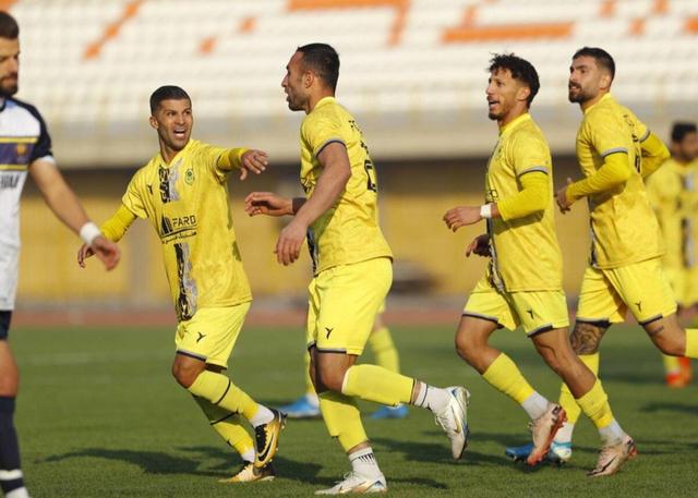 صفایی:تنهایی برای تیمم می‌جنگم؛ تفاوت حمایت آبادانی‌ها راامروز حس کردم