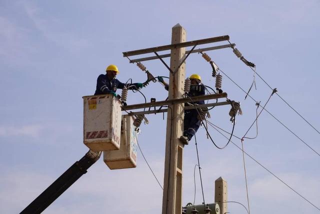 اصلاح و بهینه سازی شبکه برق بازارچه مرزی چیلات