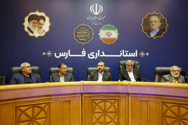 یافتن راه حل برای مسائل اجتماعی، مستلزم گفت‌وگوی صادقانه و بی‌واسطه با مردم است