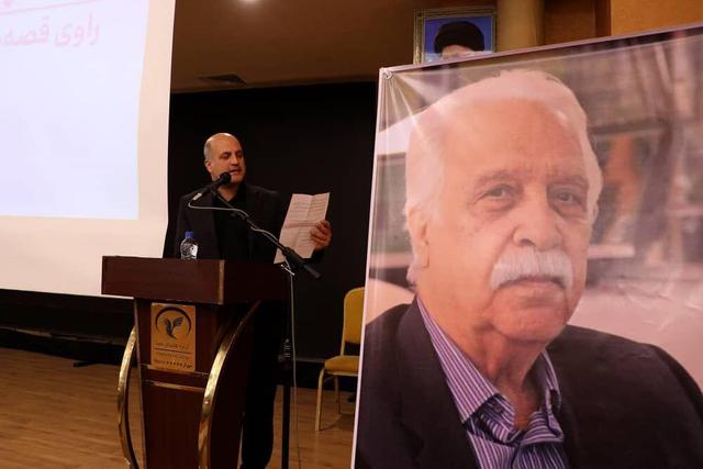 آثار فقیری باید از کتابخانه‌ها به متن پژوهش‌های دانشگاهی برگردند