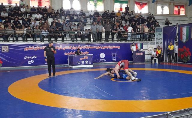 تیم دانشگاه آزاد اسلامی خوزستان قهرمان دور برگشت لیگ برتر کشتی فرنگی گروه ب شد