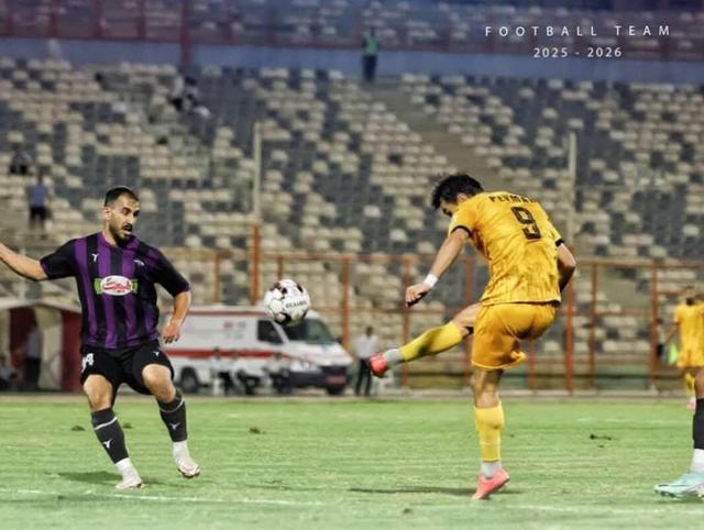 لیگ دسته یک فوتبال؛ تیم‌های‌ پالایش نفت بندرعباس و آریو اسلامشهر به تساوی رضایت دادند