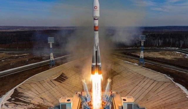 ماهواره مخابراتی با موشک «اطلس ۵» به مدار زمین رسید