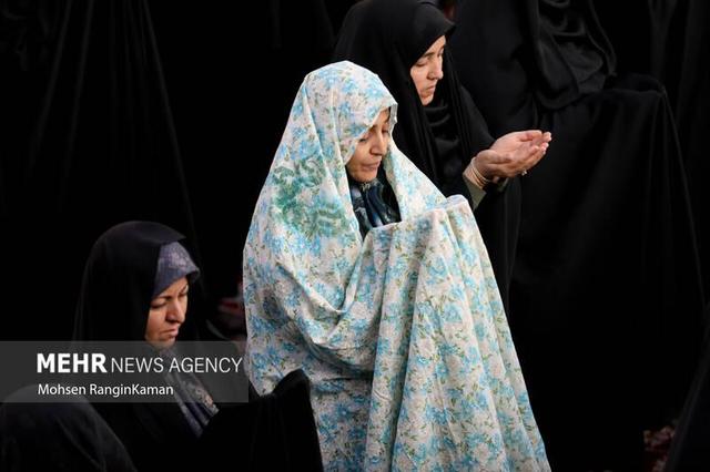 عکس/ اقامه نماز طلب باران در امام‌زاده صالح (ع) تهران