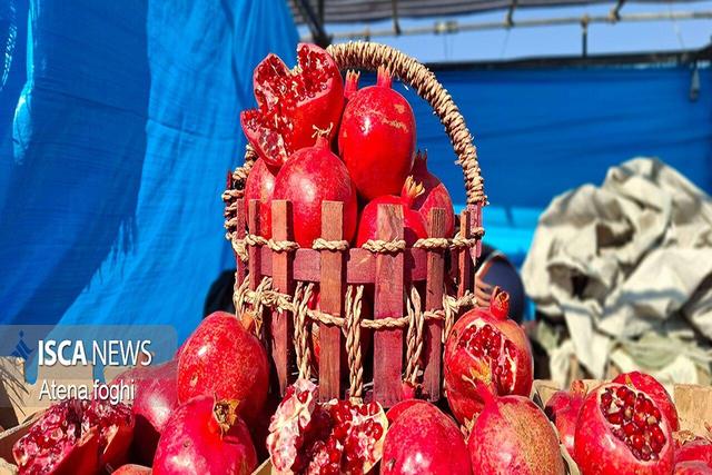 هشتمین جشنواره انار شهرضا