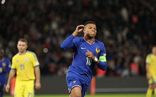 خروس‌های بامحل؛ امباپه به گل شماره ۴۰۰ رسید