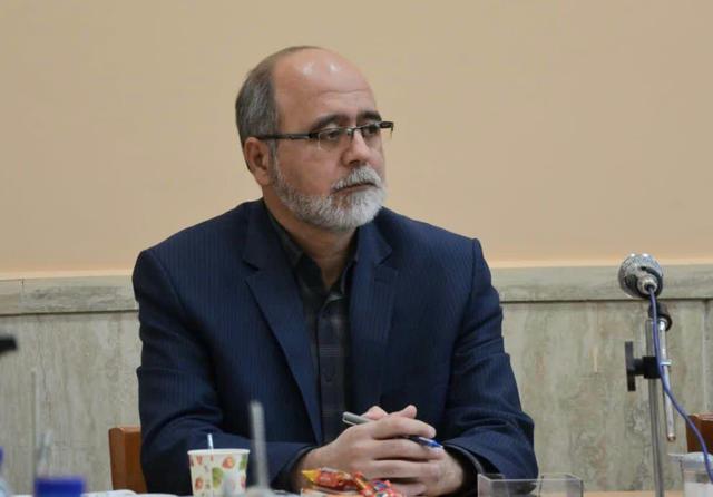 از کارگاه رایگان ساخت نشان کتاب و آموزش کتاب‌سازی مصور تا یادمان شهری «درخت دوستی»