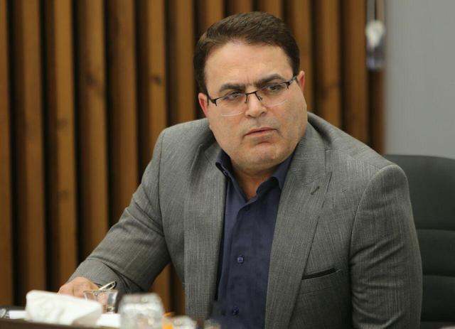 کتاب می تواند ما را زیر چتر معنا گرد آورد/برگزاری ۹۵۰ برنامه فرهنگی در کتابخانه های تهران